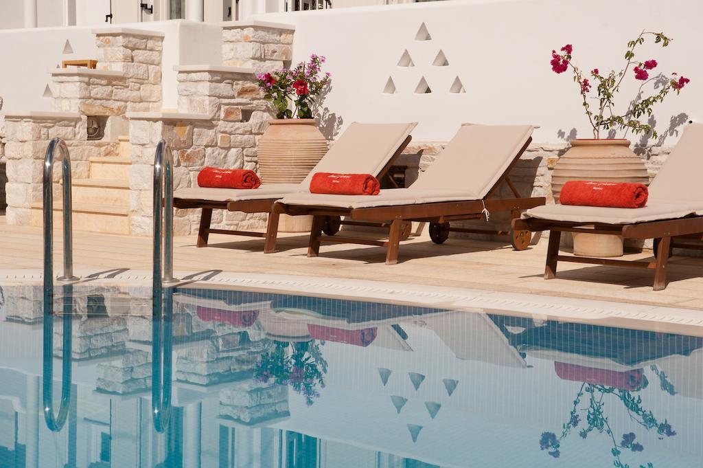 Anna Platanou Hotel Páros Buitenkant foto