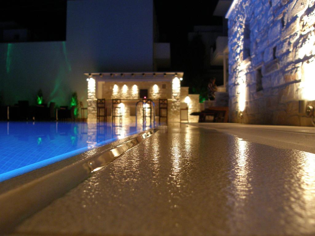 Anna Platanou Hotel Páros Buitenkant foto
